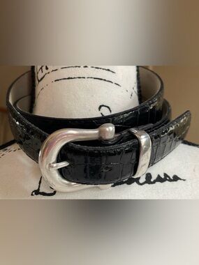 “ELITE COMPANY of FRENSO, CA.” BLACK ALLIGATOR EMBOSSED BELT.   EUC